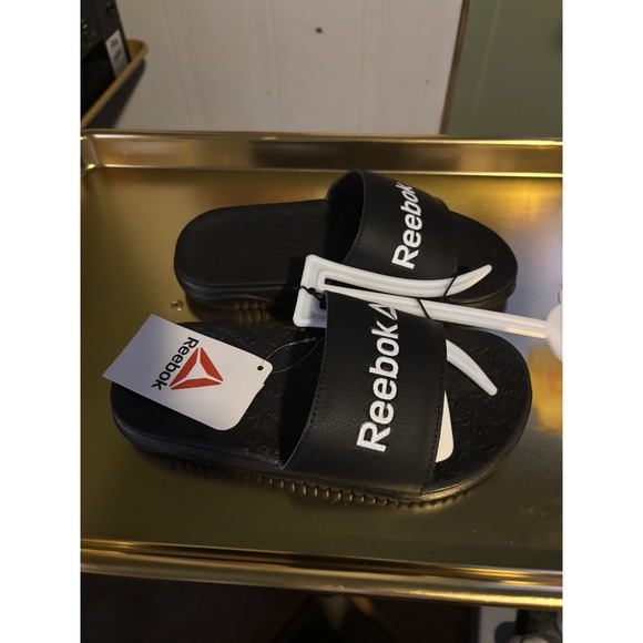 NEW Reebok Memory Foam Slide Sandals - USA Seller - Red & Black - Size 1 US - Picture 3 of 5